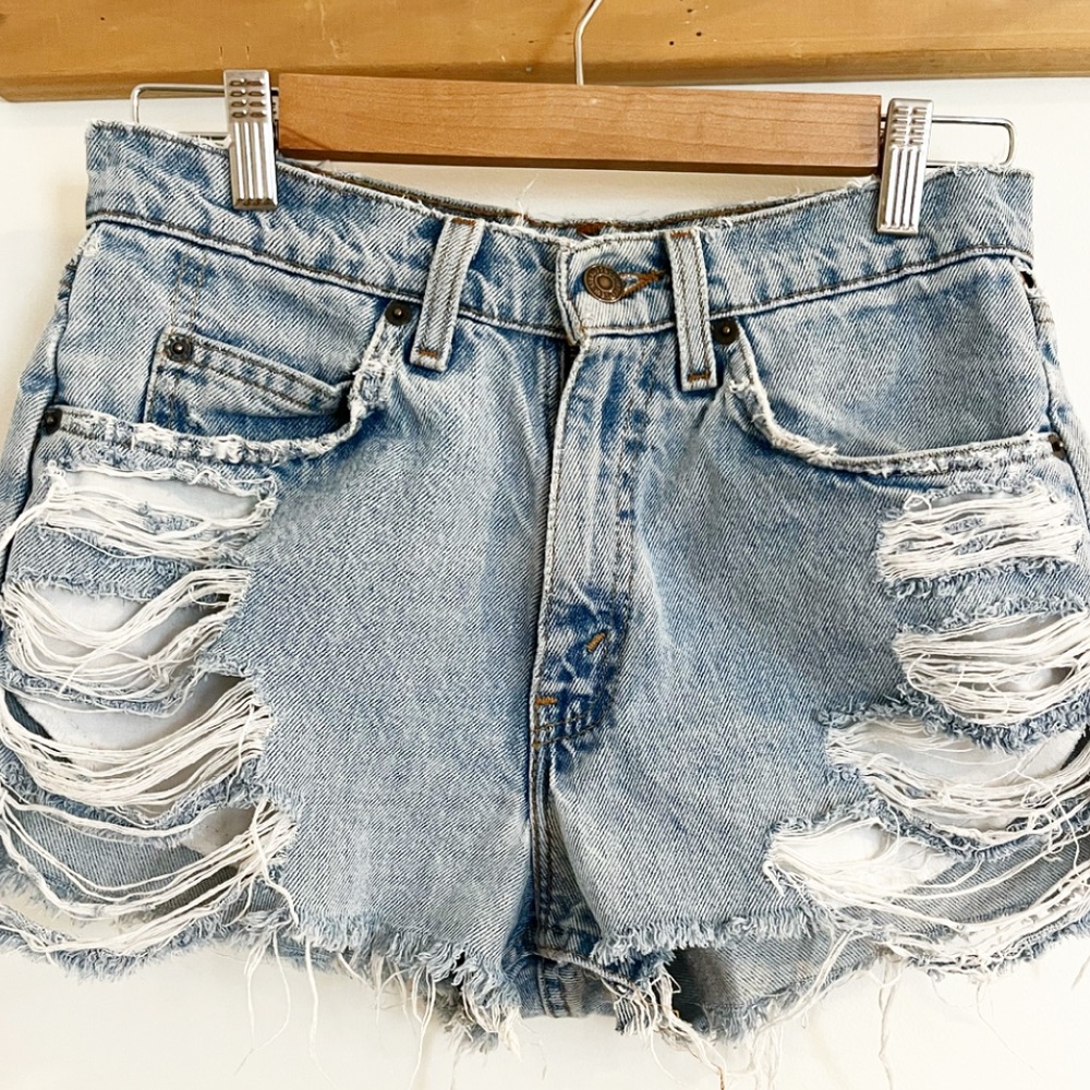 Perfect pair of 90’s Vintage Levi’s Jean Shorts